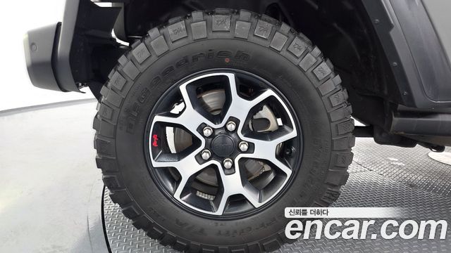 Jeep Wrangler JL 2.0 Rubicon Power Top 4Door - фото 4