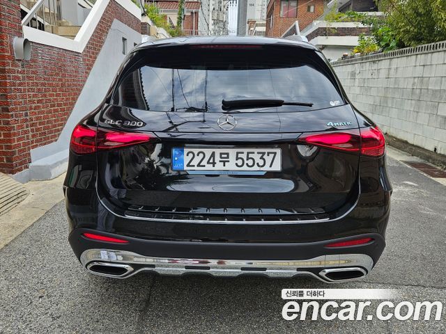 Mercedes-Benz GLC-Class X254 GLC300 4MATIC AMG Line - фото 3