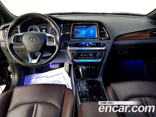 Hyundai Sonata 2.0 Premium Special - фото 4