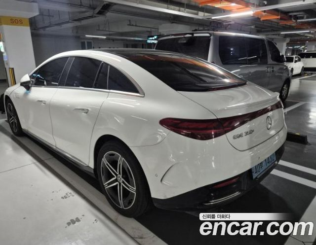 Mercedes-Benz EQE SUV EQE350 4MATIC - фото 3