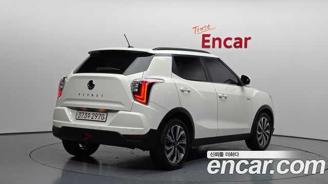 SsangYong Tivoli Gasoline 1.5 2WD V3 - фото 1