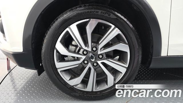 SsangYong Tivoli Gasoline 1.5 2WD V3 - фото 4