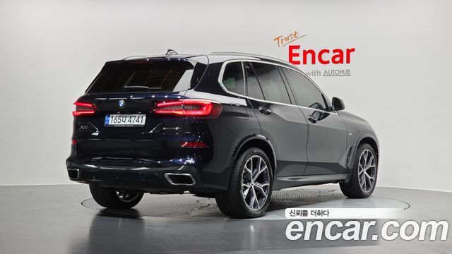 BMW X5 G05 xDrive 40i M Sport - фото 1