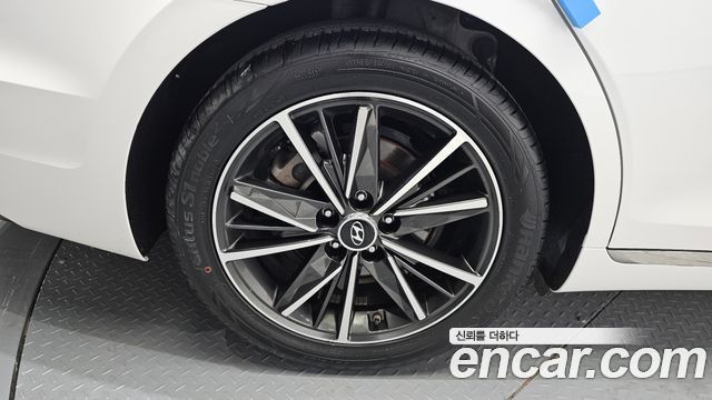 Hyundai Grandeur Новый IG 3.0 LPi Rent Car Exclusive - фото 4