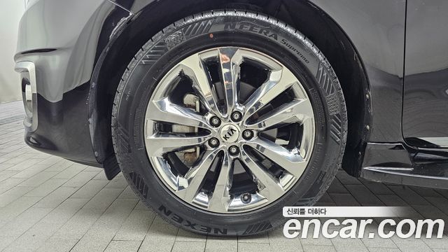 Kia Carnival Совершенно новый 9-seater Prestige - фото 3