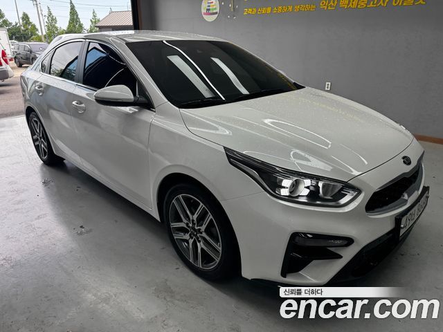Kia K3 Совершенно новый Luxury - фото 0