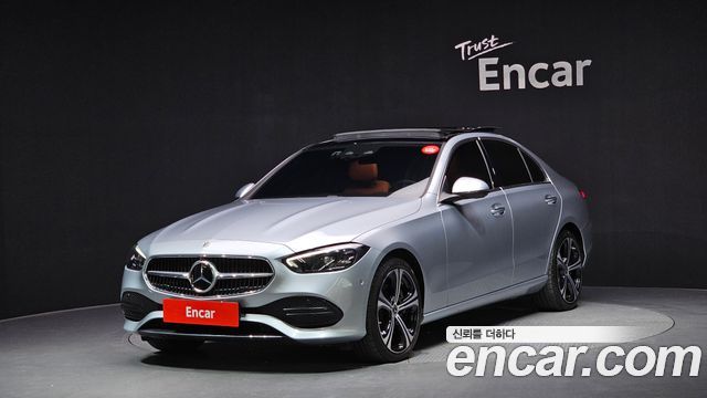 Mercedes-Benz C-Class W206 C300 4MATIC Avantgarde - фото 0
