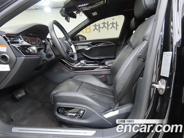 Audi A8 D5 55 TFSI Quattro LWB - фото 4