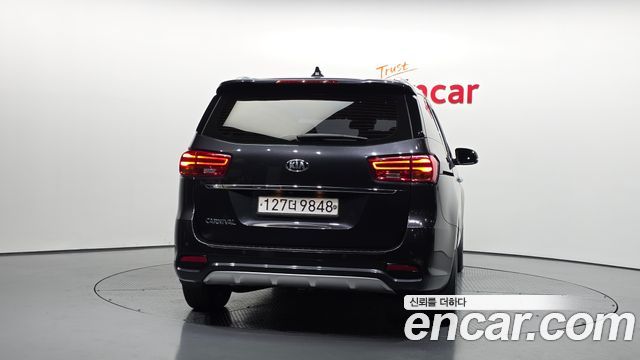 Kia Carnival Новый 9-Seater Noblesse Special - фото 3