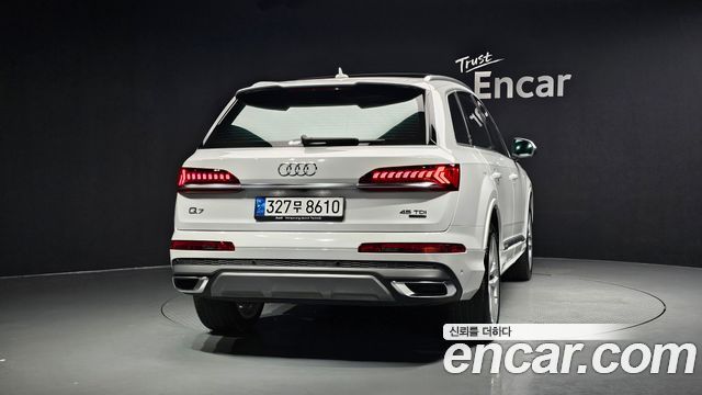 Audi Q7 45 TDI Quattro Premium - фото 3