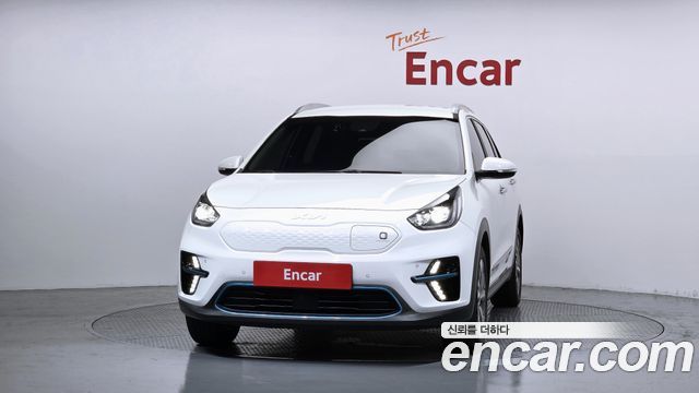 Kia Niro EV Noblesse - фото 2