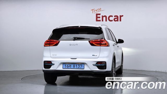 Kia Niro EV Noblesse - фото 3