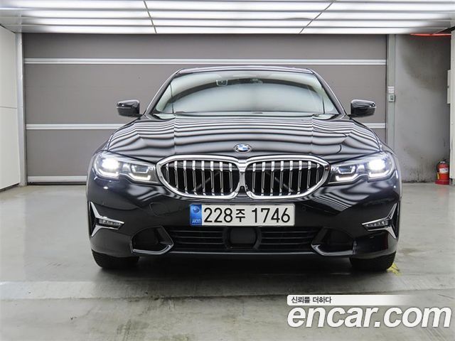 BMW 3-Series G20 320i Luxury - фото 2