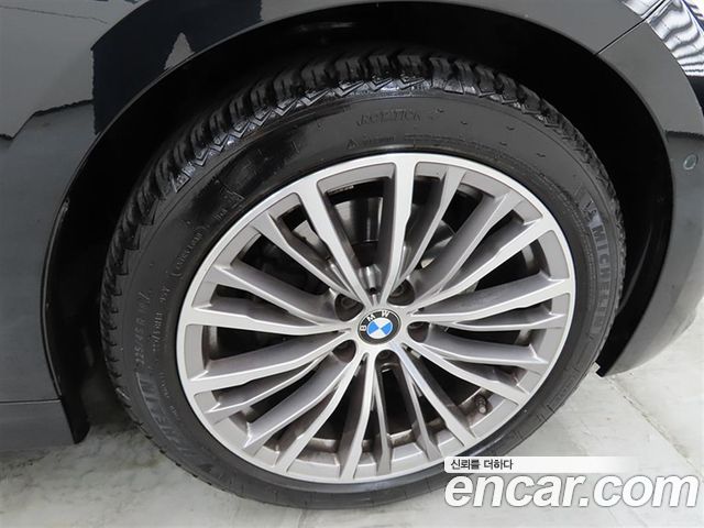 BMW 3-Series G20 320i Luxury - фото 4