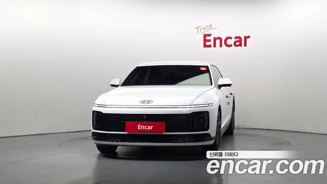 Hyundai Grandeur GN7, гибрид Calligraphy - фото 2