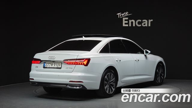 Audi A6 C8 45 TFSI - фото 1