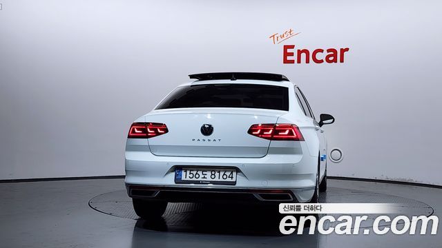 Volkswagen Passat B8 2.0 TDI Prestige - фото 3