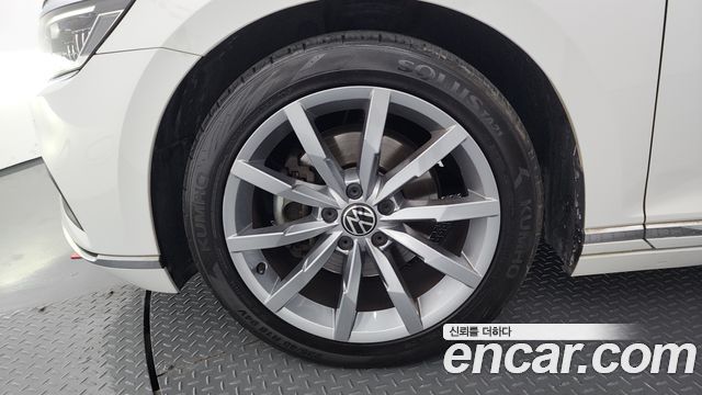 Volkswagen Passat B8 2.0 TDI Prestige - фото 4