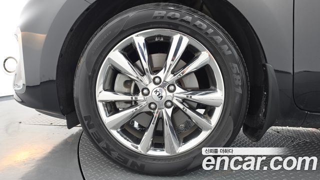 Kia Carnival Новый 9-Seater Prstige - фото 4