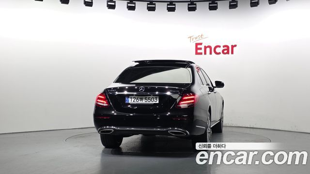 Mercedes-Benz E-Class W213 E450 4MATIC Exclusive - фото 3