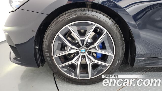 BMW 5-Series G60 520i M Sport - фото 4