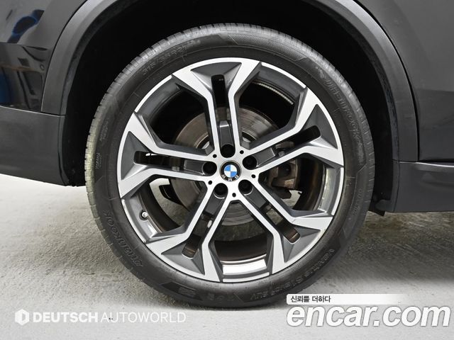 BMW X5 G05 xDrive 40i xLine - фото 4