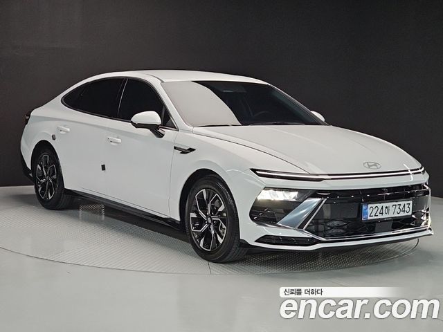 Hyundai Sonata DN8 2.0 Exclusive - фото 1