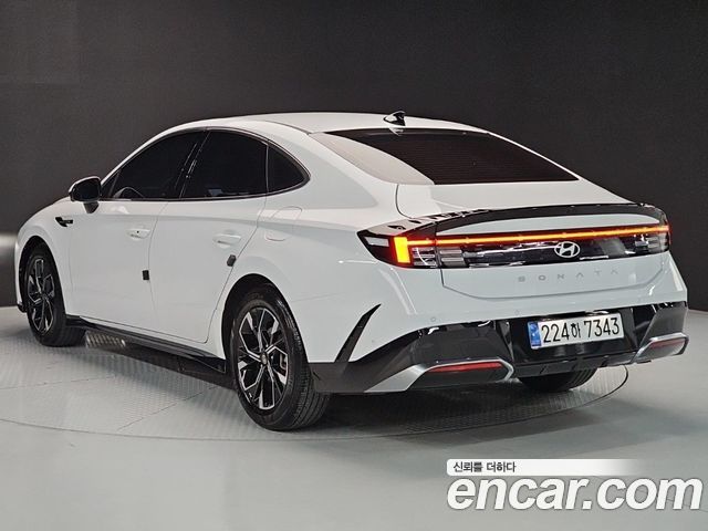 Hyundai Sonata DN8 2.0 Exclusive - фото 3