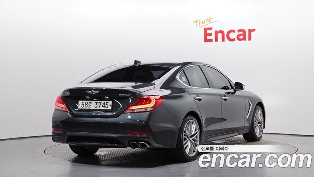 Genesis G70 2.0T AWD Elite - фото 1