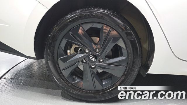 Hyundai Avante CN7 1.6 Modern - фото 4