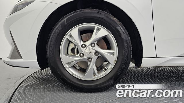 Hyundai Avante CN7 1.6 Smart - фото 4