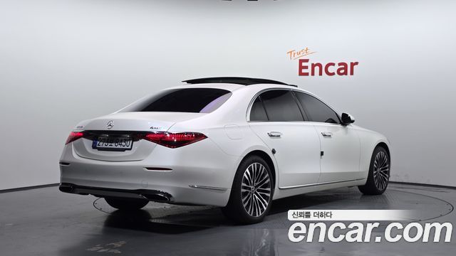 Mercedes-Benz S-Class W223 S580L 4MATIC - фото 1