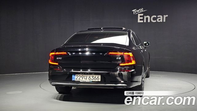 Volvo S90 B5 Ultimate Bright - фото 3