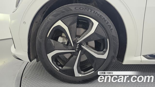 Kia EV6 Long Range 4WD GT Line - фото 4