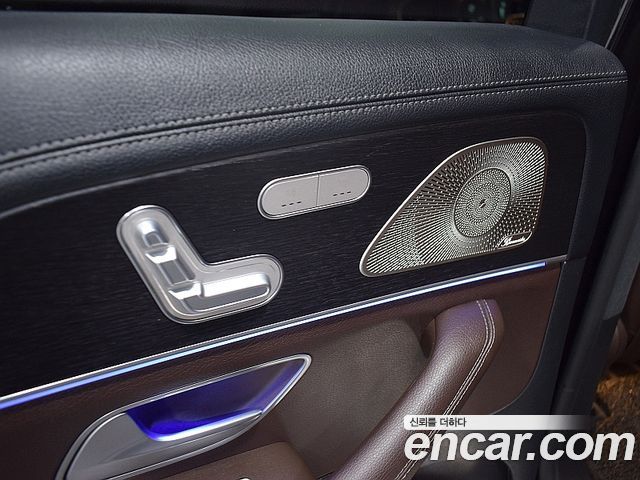 Mercedes-Benz GLS-Class X167 GLS580 4MATIC - фото 4