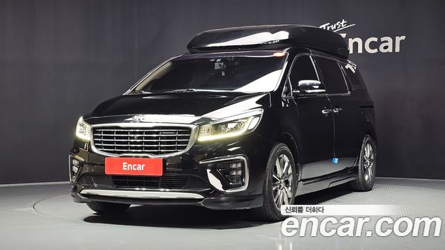 Kia Carnival Новый 9-Seater Hi-Limousine Noblesse Special - фото 0