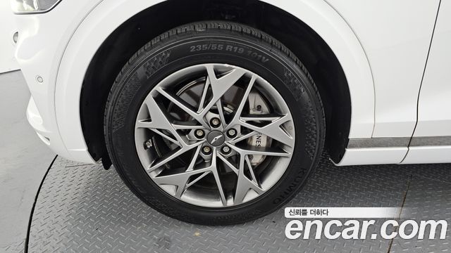Genesis GV70 2.5T Gasoline AWD - фото 3