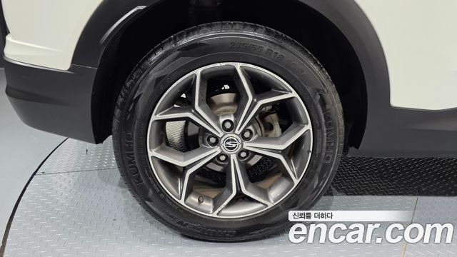 SsangYong Korando Gasoline 1.5 2WD C5 Plus - фото 3