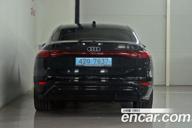 Audi A6 e-Tron Performance Advanced - фото 3