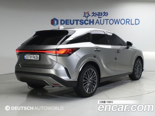 Lexus RX 5-го поколения Luxury - фото 1