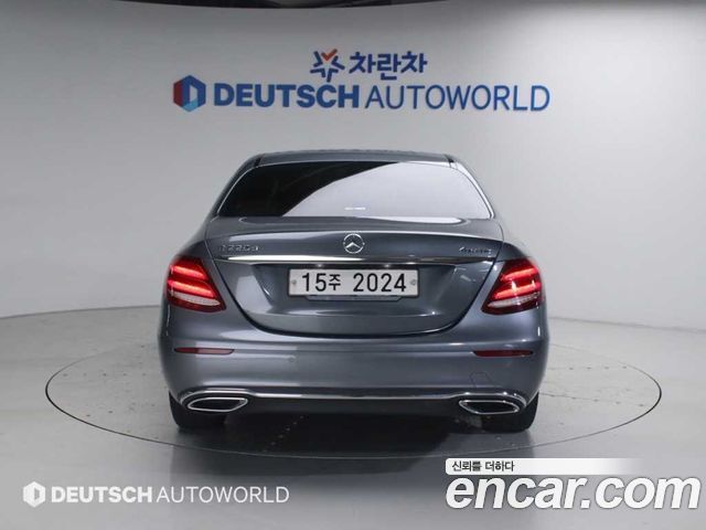 Mercedes-Benz E-Class W213 E220d 4MATIC Exclusive - фото 3