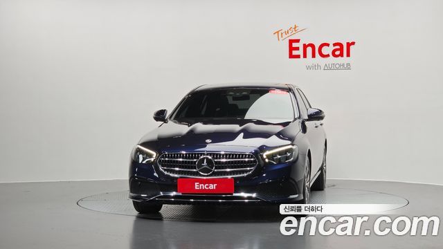 Mercedes-Benz E-Class W213 E250 Avantgarde - фото 1