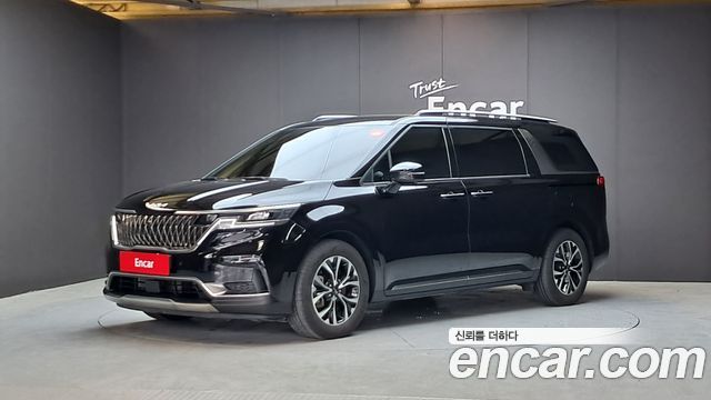 Kia Carnival 4-го поколения 9-Seater Noblesse - фото 0