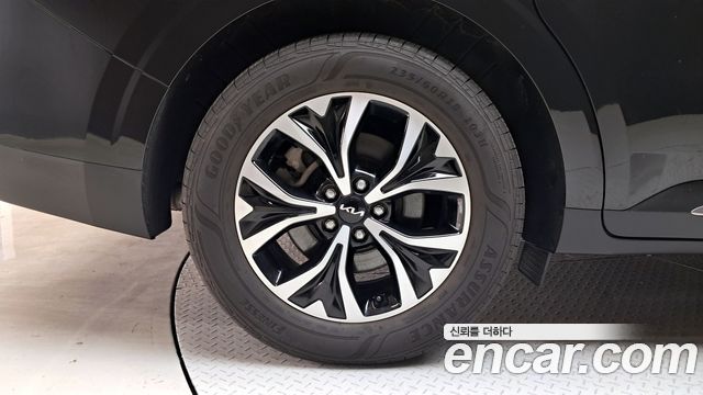 Kia Carnival 4-го поколения 9-Seater Noblesse - фото 4