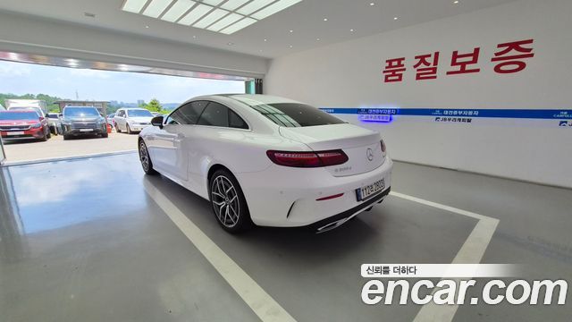 Mercedes-Benz E-Class W213 E300d 4MATIC Coupe - фото 3