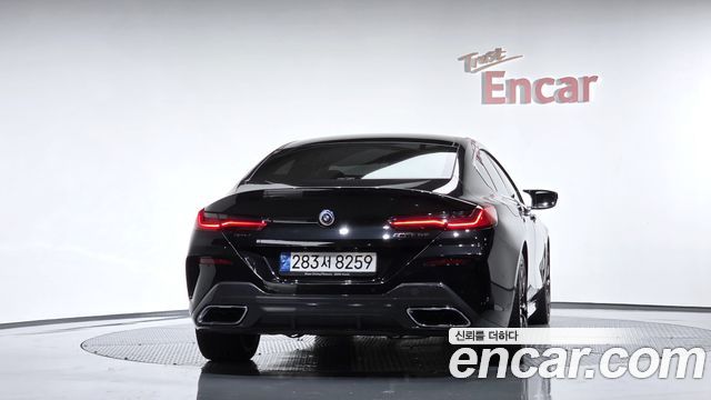 BMW 8 Series G15 M850i xDrive Gran Coupe - фото 3