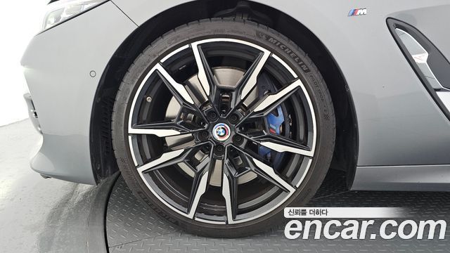 BMW 8 Series G15 M850i xDrive Gran Coupe - фото 4
