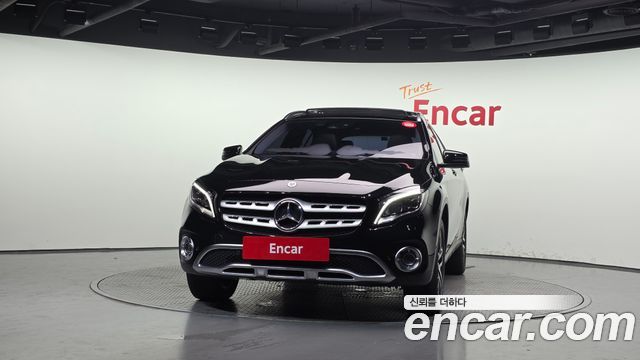 Mercedes-Benz GLA-Class X156 GLA220 - фото 2
