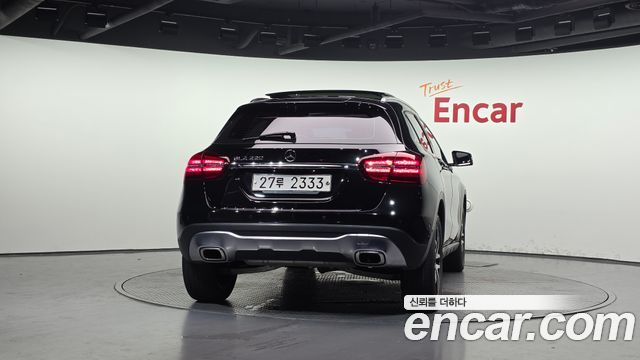 Mercedes-Benz GLA-Class X156 GLA220 - фото 3