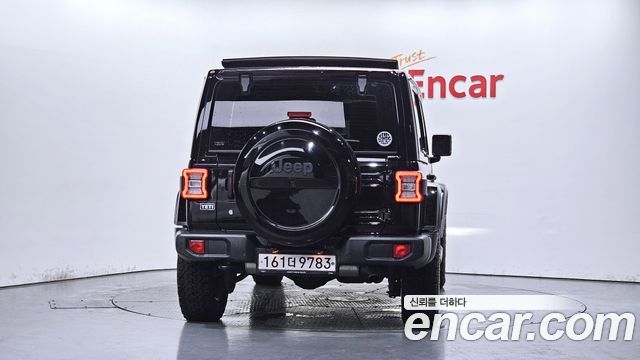 Jeep Wrangler JL 2.0 Overland Power Top 4Door - фото 3